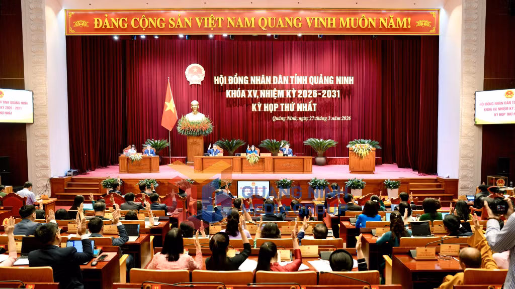 Quang cảnh phiên bế mạc kỳ họp (4-2026). Ảnh: Đỗ Phương