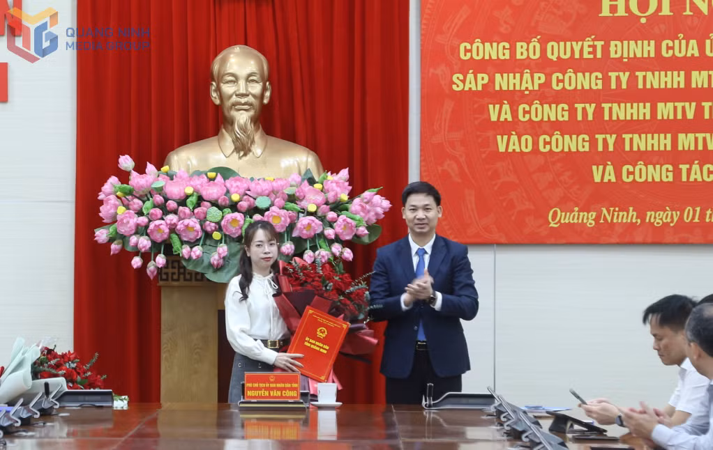 Bà Bùi Thị Kim Ngân được bổ nhiệm giữ chức vụ Kiểm soát viên Công ty TNHH MTV Thủy lợi Yên Lập Quảng Ninh sau sáp nhập.