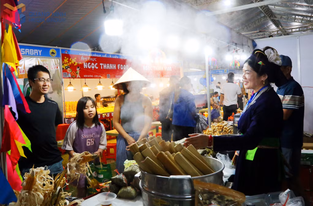Để du lịch đêm có sức hút cần có sự liên kết liền mạch, tạo không gian vui chơi trải nghiệm đặc sắc hơn cho du khách.