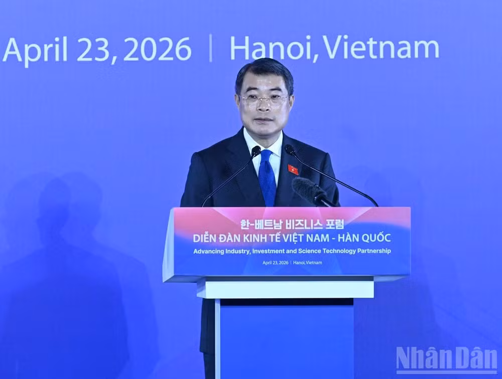 Thủ tướng Chính phủ Lê Minh Hưng phát biểu ý kiến tại Diễn đàn Kinh tế Việt Nam-Hàn Quốc. (Ảnh: Trần Hải)