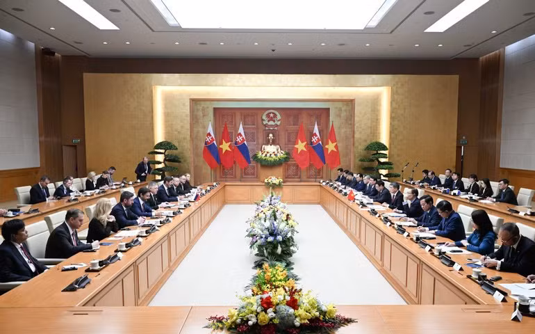 Quang cảnh hội đàm. (Ảnh TRẦN HẢI)
