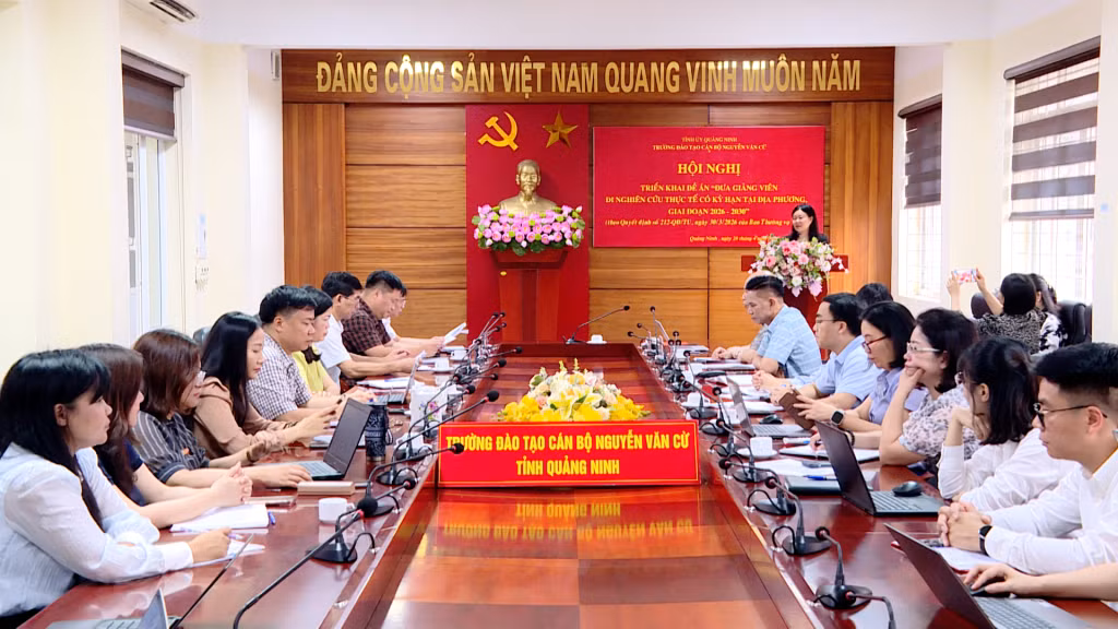Quang cảnh hội nghị.