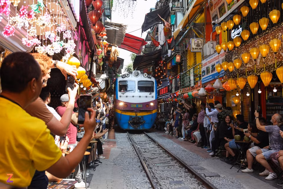 Hà Nội là một trong những điểm đến đầu tiên được The Times giới thiệu trong bài báo. Ảnh: Việt Hà.