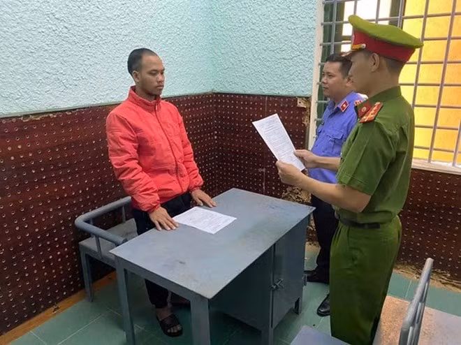 A Ngang bị khởi tố để điều tra về hành vi trộm cắp tài sản. Ảnh: Công an cung cấp