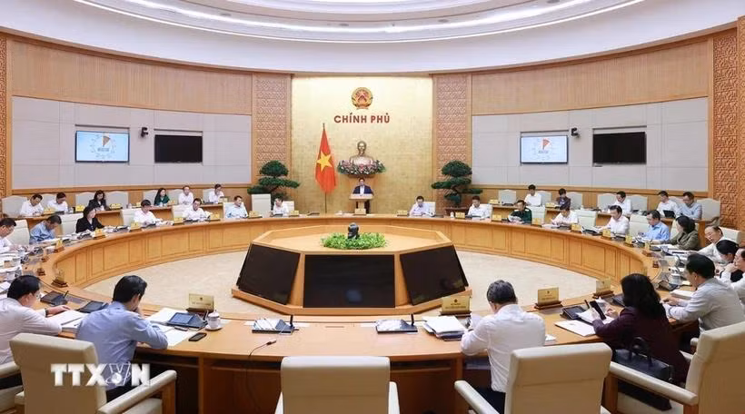 Thủ tướng chủ trì phiên họp Chính phủ thường kỳ tháng 10/2024. (Ảnh: TTXVN)