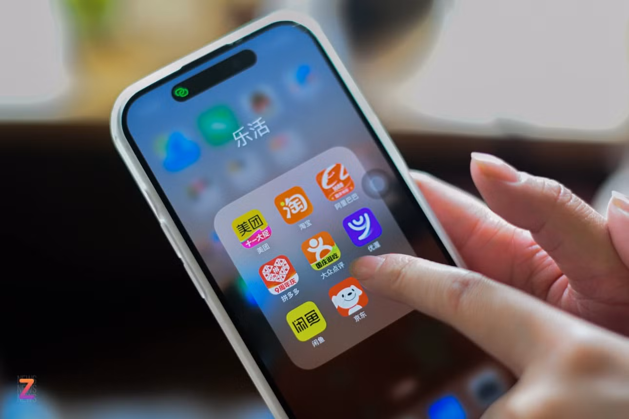 Gen Z thế giới nói chung và Việt Nam nói riêng thích "săn" mã giảm giá cho chuyến đi. Ảnh: Linh Huỳnh.
