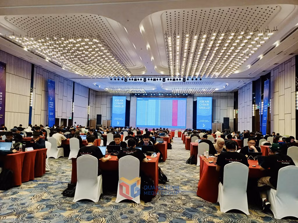 Cuộc thi ACS lần thứ 2 được tổ chức tại TP Hạ Long với 37 đội từ 10 nước ASEAN.