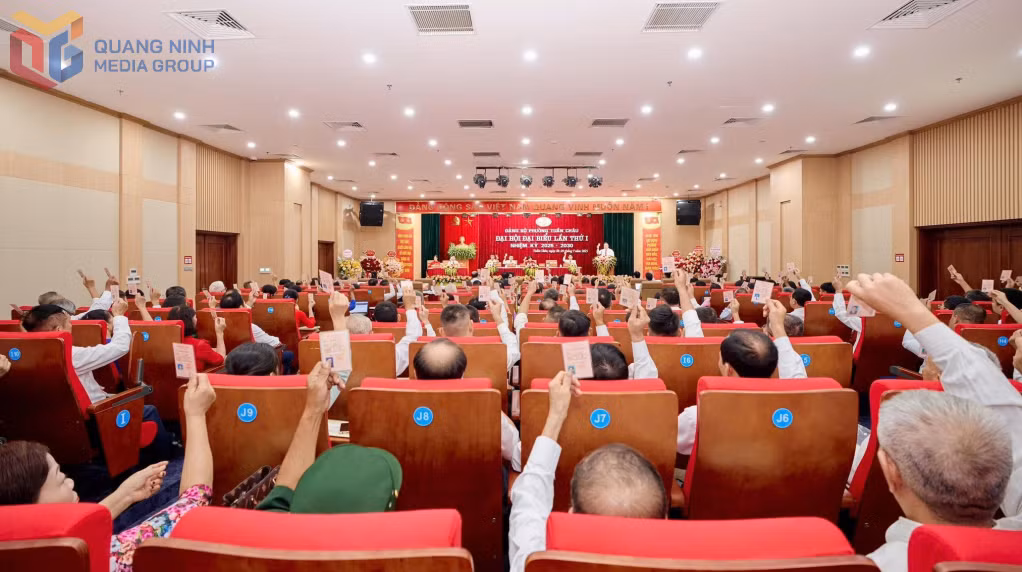 100% đại biểu có mặt thông qua Nghị quyết Đại hội đại biểu Đảng bộ phường lần thứ I, nhiệm kỳ 2025 - 2030.
