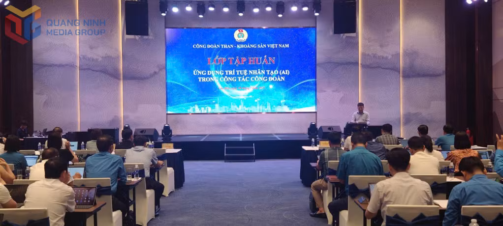 Công đoàn TKV tập huấn ứng dụng AI cho cán bộ công đoàn, tháng 7/2025.