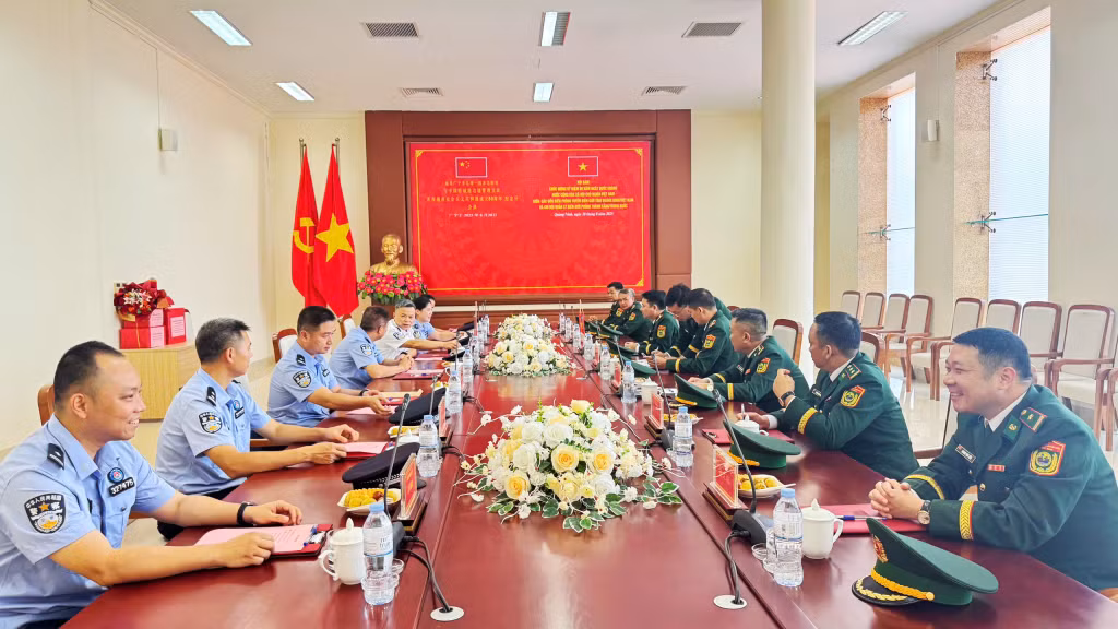 Quang cảnh buổi hội đàm.