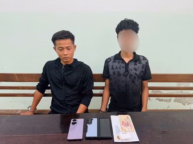 Trộm… gặp trộm ở Đà Nẵng, mất điện thoại vừa cuỗm được của người khác. Ảnh: CATP
