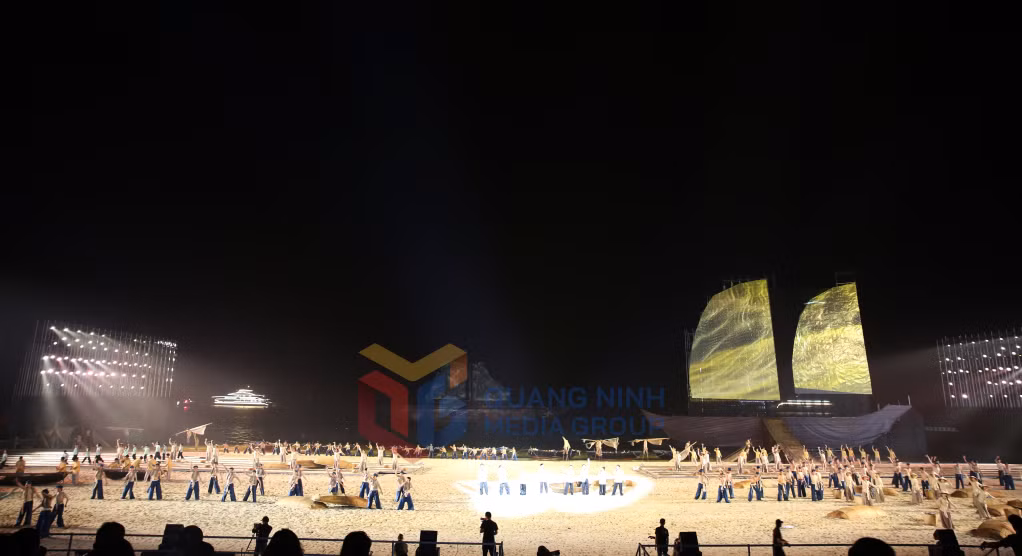 Màn biểu diễn "Làng chài".