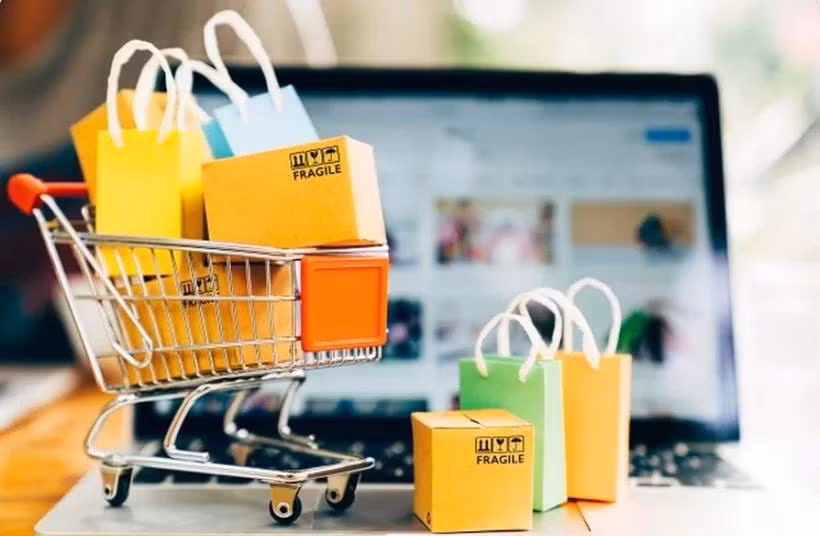 Cả nước có gần 75% người dùng Internet tham gia mua sắm trực tuyến. Ảnh minh họa. (Nguồn: Forbes)