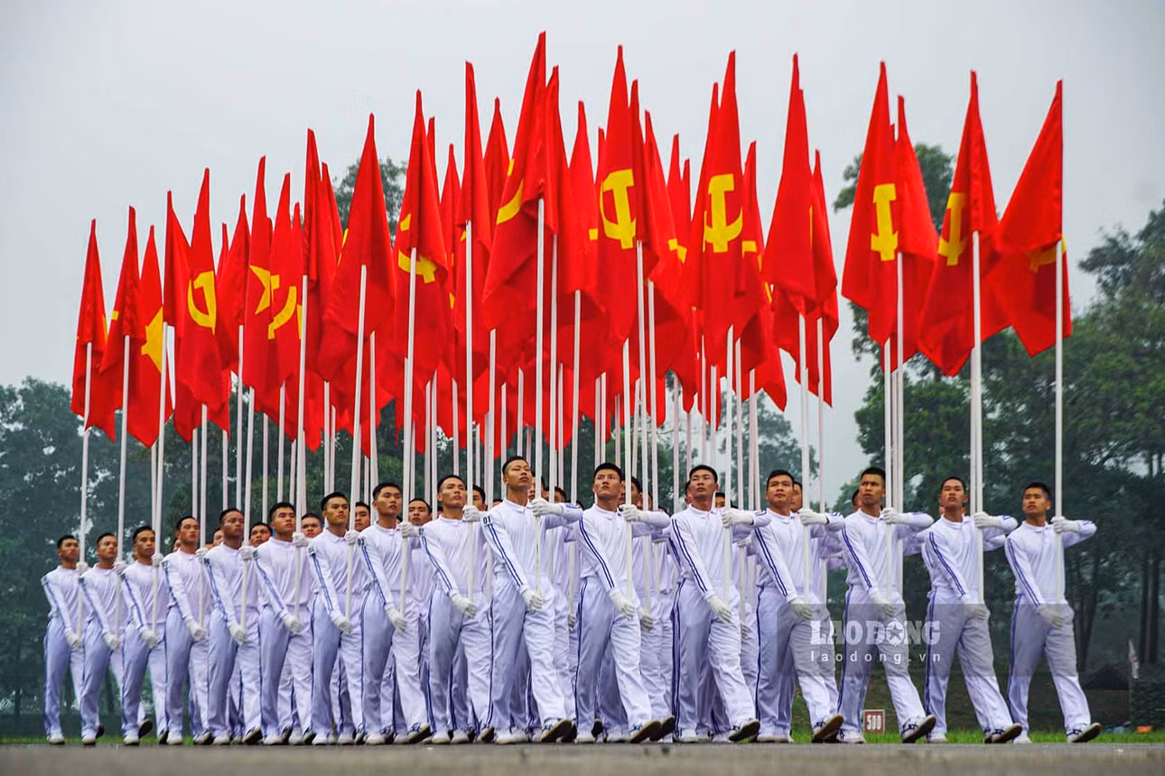Toàn cảnh tổng duyệt diễu binh kỷ niệm 70 năm Chiến thắng Điện Biên Phủ ảnh 5
