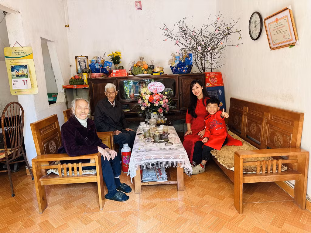 Vợ, chồng ông Đào Xuân Cầm (thôn Xóm Nương, xã Tiên Lãng, huyện Tiên Yên) được nhận Bằng khen của Bộ VH,TT&amp;DL về thành tích xuất sắc trong phong trào toàn dân đoàn kết xây dựng đời sống văn hóa giai đoạn 2000-2020.