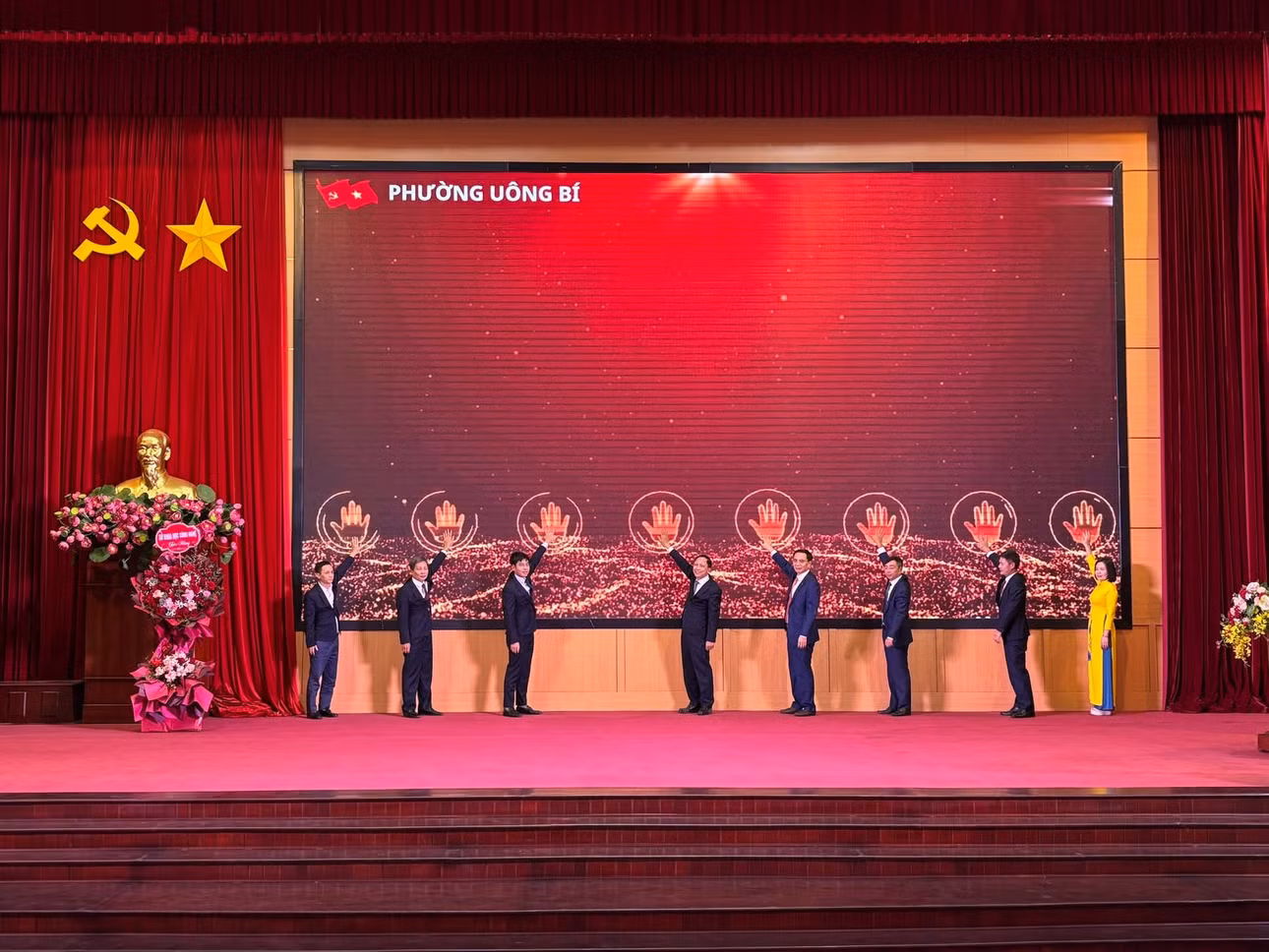 Phường Uông Bí ra mắt Zalo mini app "Chính quyền số phường Uông Bí S". Ảnh: Sở KHCN