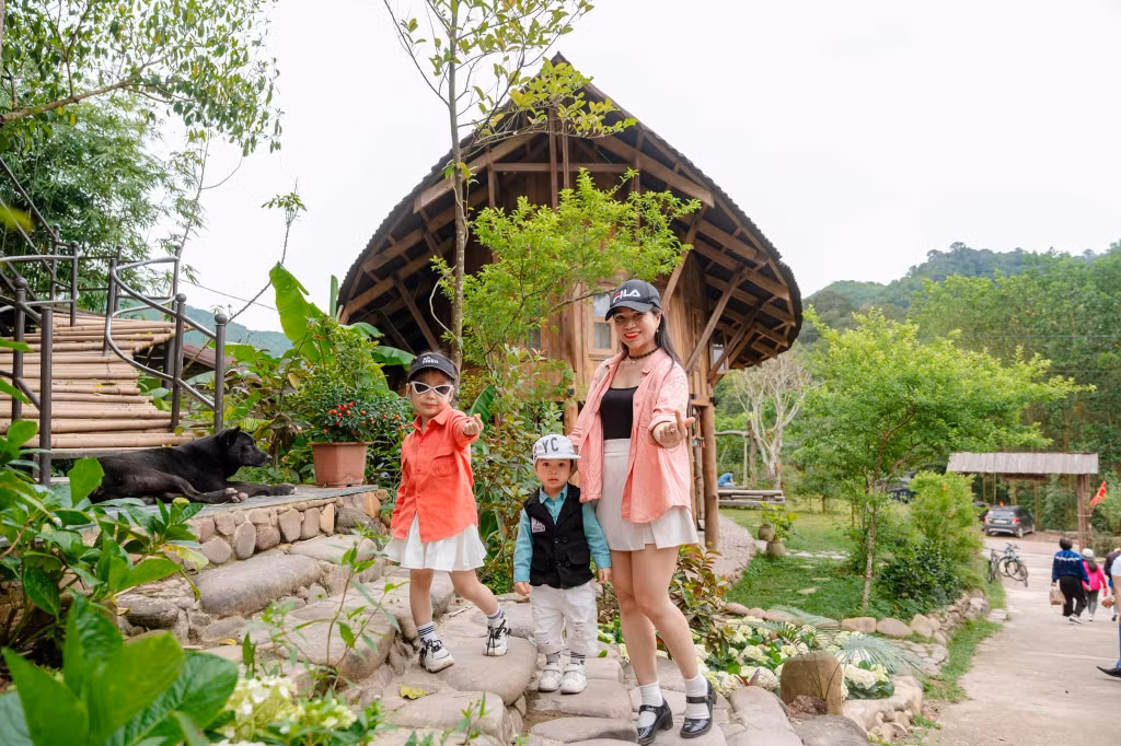 Khu du lịch cộng đồng Kỳ Thượng Am Váp Farm (xã Kỳ Thượng, TP Hạ Long) là điểm đến dã ngoại cuối tuần được nhiều gia đình cả trong và ngoài tỉnh lựa chọn thời gian qua. Ảnh: Fanpage Kỳ Thượng Am Váp Farm