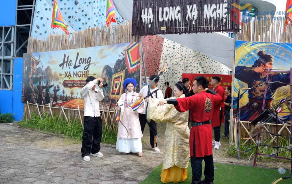 Giới trẻ ngày nay tìm về cung thuật truyền thống như một cách để hiểu hơn về lịch sử, văn hóa Việt Nam.