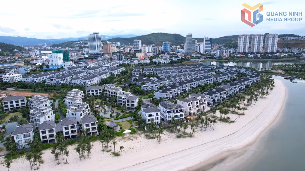 Khu đô thị Halong Marina góp phần mở rộng không gian du lịch, dịch vụ tại phường Bãi Cháy.