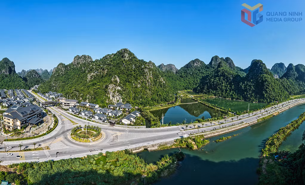 Đường bao biển Hạ Long - Cẩm Phả. Ảnh: Đỗ Giang