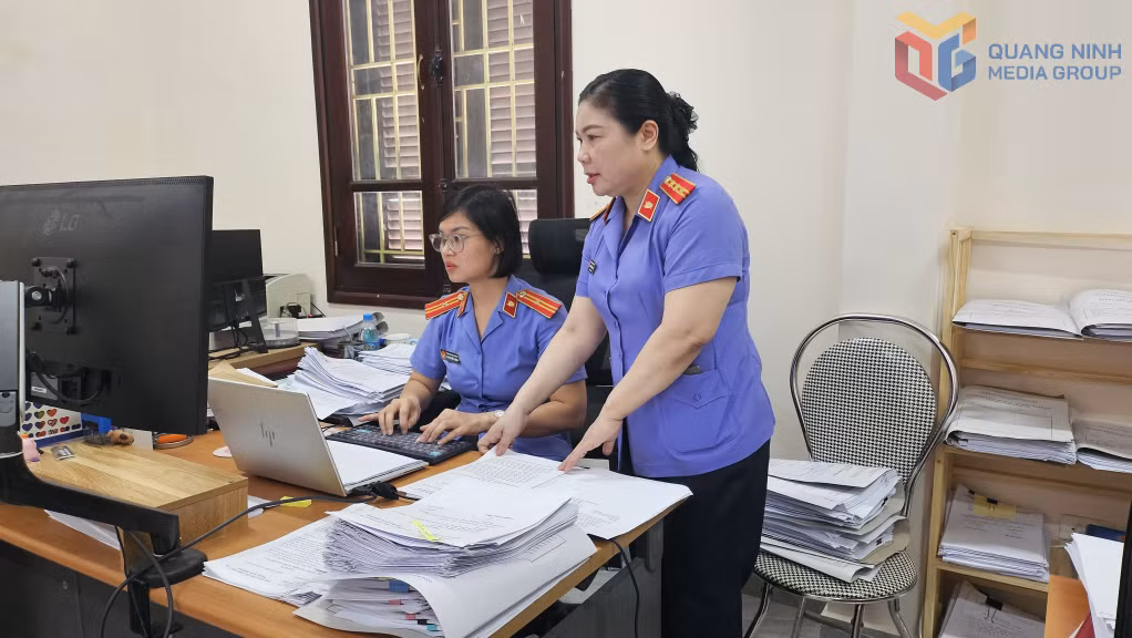 Cán bộ, nhân viên Viện KSND khu vực 2 nâng cao tính chủ động trong tìm kiếm, phát hiện nguồn thông tin các vụ việc tố tụng công ích.