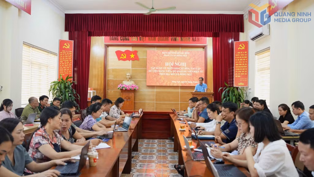 Quang cảnh hội nghị tập huấn