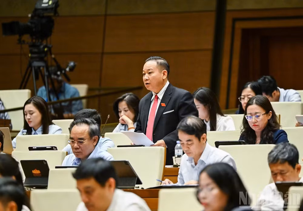Đại biểu Quốc hội Tráng A Dương. (Ảnh: DUY LINH)