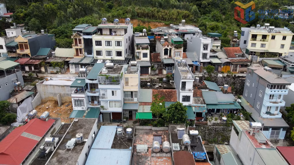 Nhiều hộ dân tại khu Hồng Hà 5, phường Hạ Long gặp khó khăn khi thực hiện các quyền về đất đai do vướng quy hoạch.