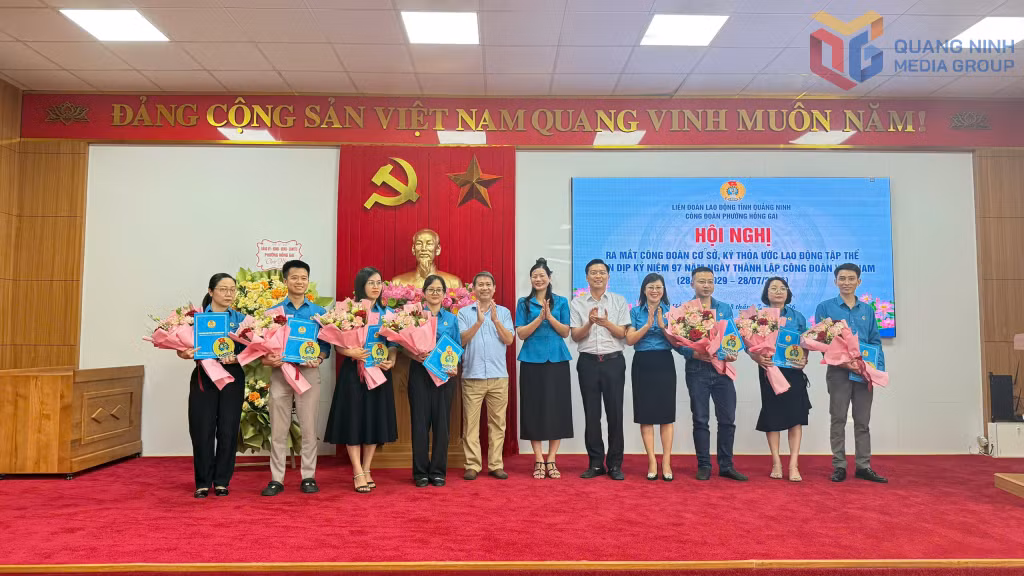 Ra mắt 7 công đoàn cơ sở mới phường Hồng Gai, ngày 28/7/2026.