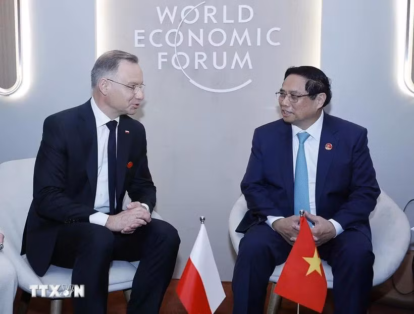 Thủ tướng Phạm Minh Chính gặp Tổng thống Ba Lan Andrzej Sebastian Duda. (Ảnh: Dương Giang/TTXVN)