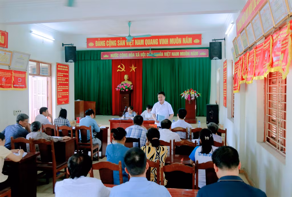 Toàn cảnh buổi sinh hoạt.