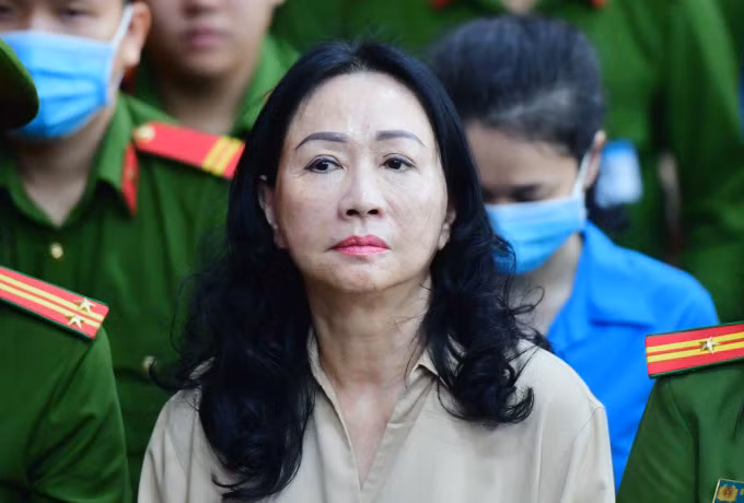 Bà Trương Mỹ Lan tại tòa hồi đầu tháng 4. Ảnh: Thanh Tùng