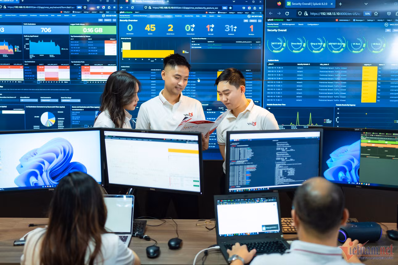 Cục An toàn thông tin đề nghị các cơ quan, tổ chức, doanh nghiệp thường xuyên giám sát và sẵn sàng phương án xử lý khi phát hiện bị khai thác, tấn công mạng. Ảnh minh họa: Khánh Linh