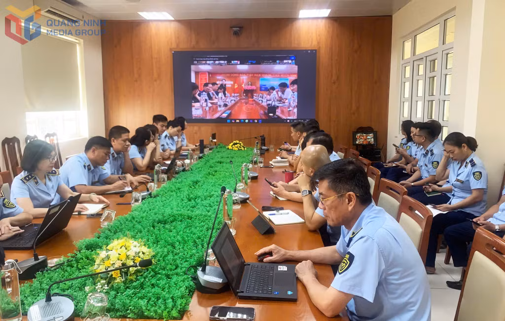 Chi cục QLTT tỉnh tham gia hội nghị tập huấn trực tuyến.