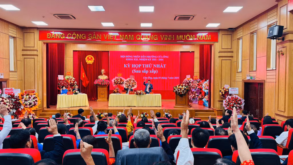 Quang cảnh kỳ họp.