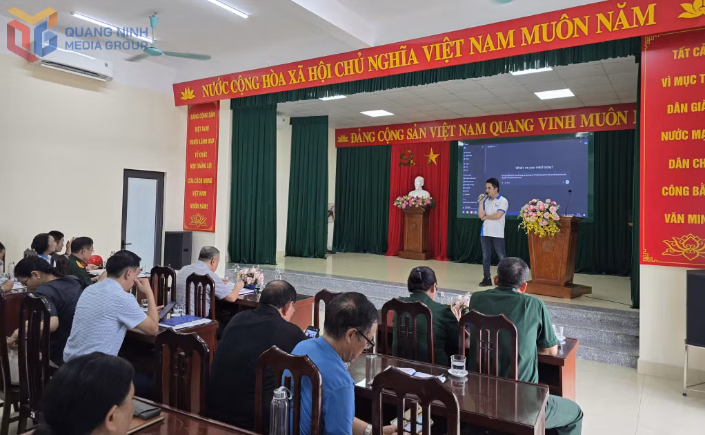 Quang cảnh hội nghị.