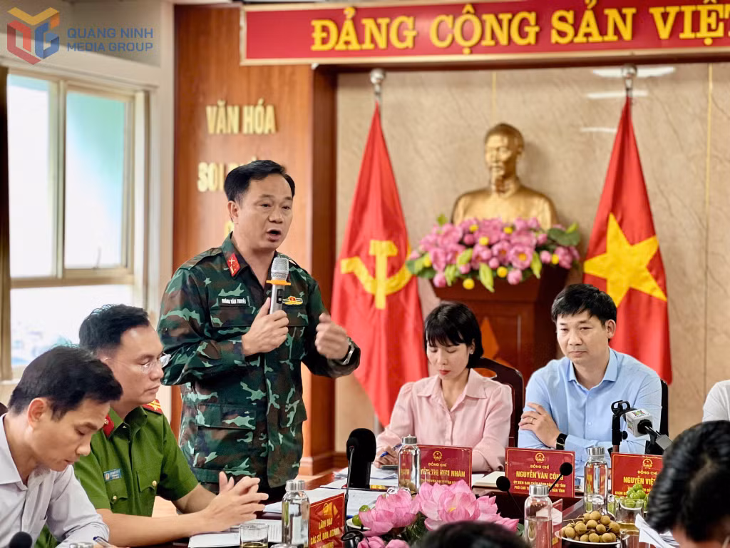 Đại tá Hoàng Văn Thuyết, Chính ủy Bộ CHQS tỉnh 
