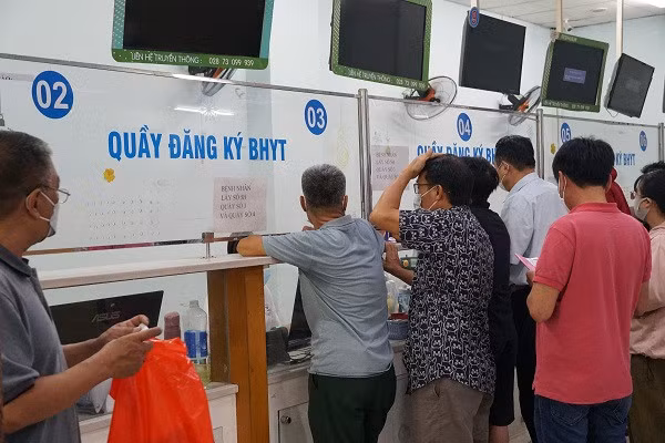 Sáp nhập địa giới hành chính, quyền lợi khám chữa bệnh BHYT vẫn luôn được bảo đảm.