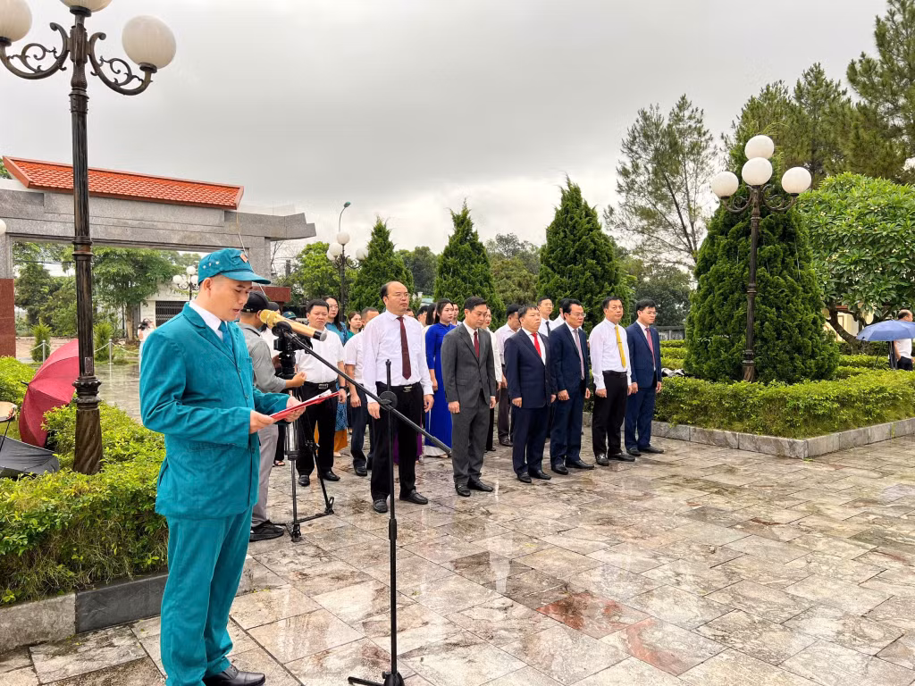 Đoàn đại biểu xã Quảng Hà