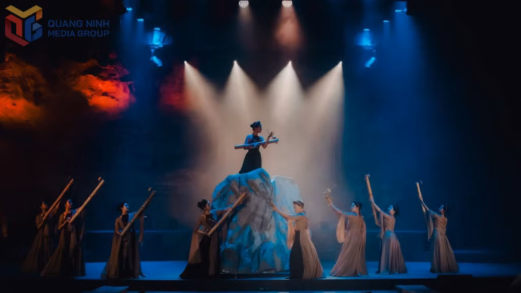 Show diễn 