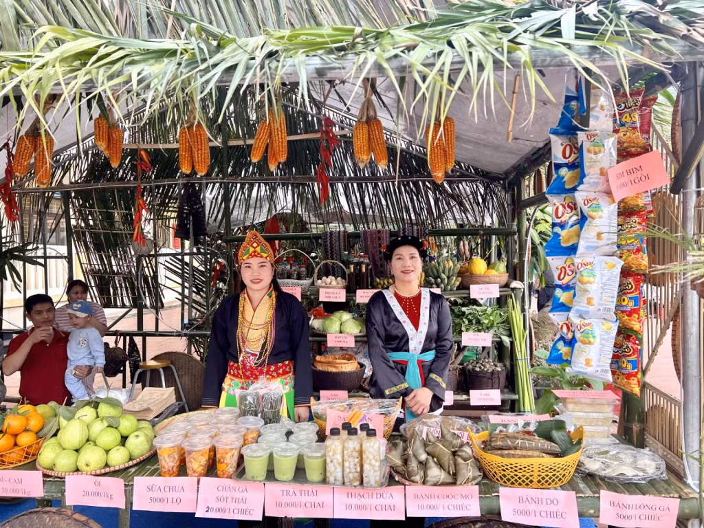 Một số sản phẩm nông nghiệp của xã đã tham gia chương trình OCOP, hướng tới chuẩn hóa và thương mại hóa trong tương lai.