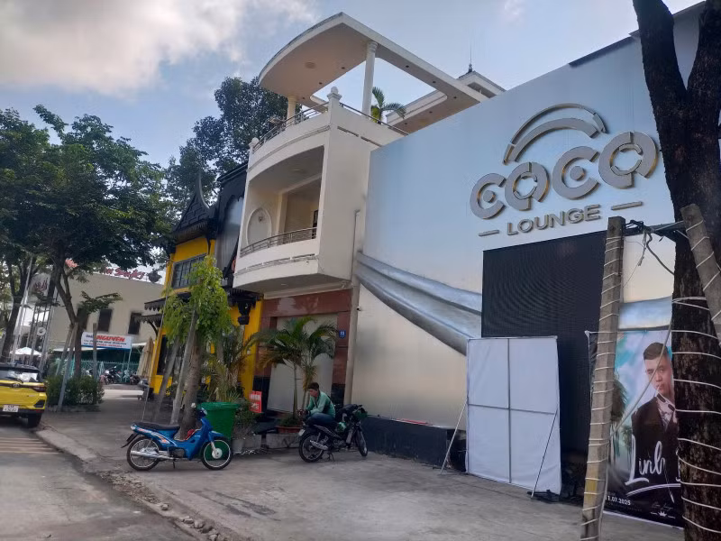 Nhà hàng CoCo Lounge (phường Thủ Dầu Một).