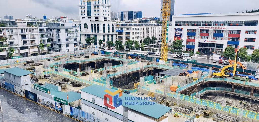 Công trình chung cư, dịch vụ thương mại và văn phòng thuộc Dự án Khu đô thị mới hiện đại phía đông hòn Cặp Bè dự kiến sẽ hoàn thành trong tháng 10/2026.