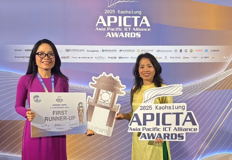 Giải pháp The Smartlog Logistics nhận giải Nhì (First Runner-up).