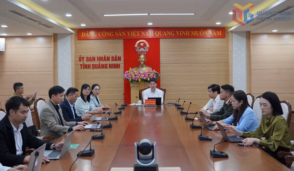 Quang cảnh hội nghị đối thoại tại điểm cầu tỉnh Quảng Ninh.