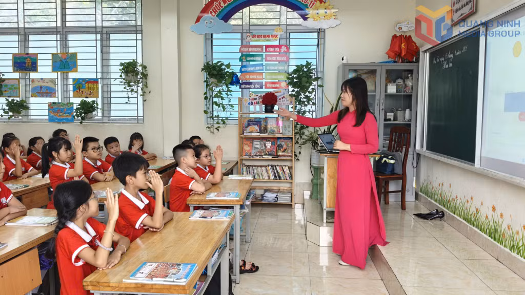 Những năm qua, Quảng Ninh không ngừng chăm lo, nâng cao chất lượng giáo dục, đào tạo trên địa bàn.