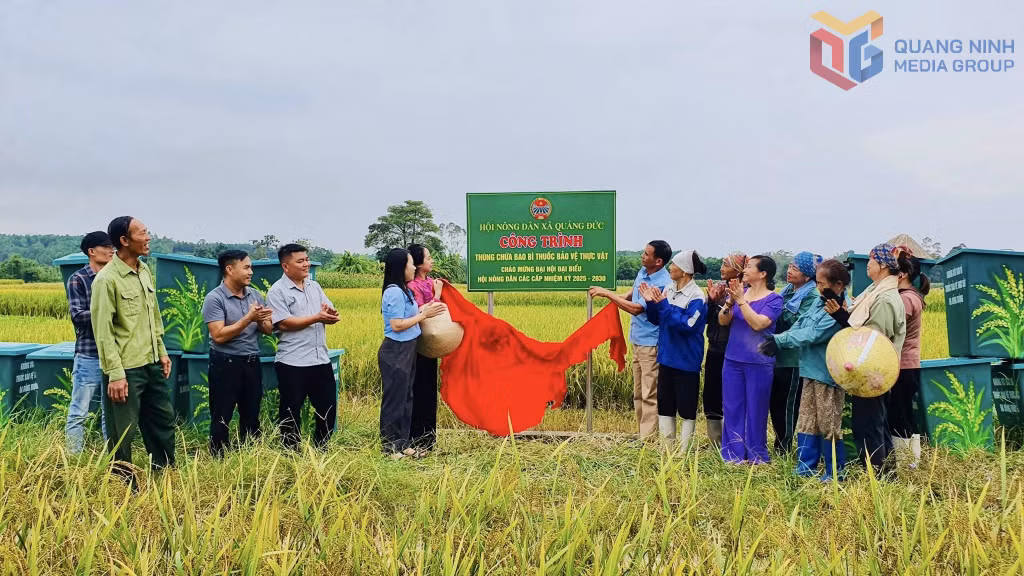 Mô hình thu gom vỏ thuốc bảo vệ thực vật của Hội Nông dân xã Quảng Đức.