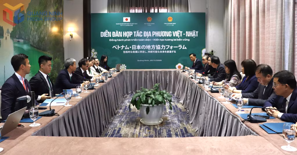 Tỉnh Quảng Ninh tiếp xã giao Tổng Lãnh sự Việt Nam tại Fukuoka (Nhật Bản) trong khuôn khổ Diễn đàn hợp tác địa phương Việt Nam - Nhật Bản tổ chức tại Quảng Ninh.