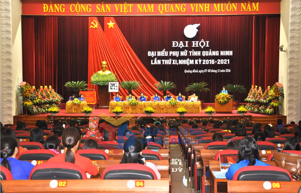 2016-11_Đại hội Đại biểu phụ nữ tỉnh lần thứ XI, nhiệm kỳ 2016-2021 - Quang cảnh đại hội.