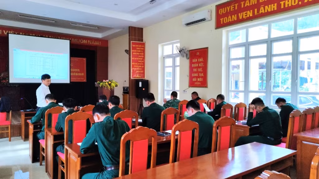 Quang cảnh lớp học.